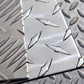 Купить алюминиевый рифлёный лист А5НР А5НР 1,4x1000x2000 мм в Краснодаре